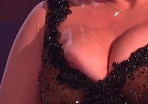 Nancy grace nip slip 800X564 jpeg