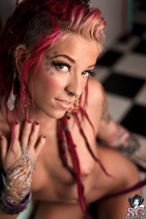 Tattooed suicide girls nude 800X1200 jpeg