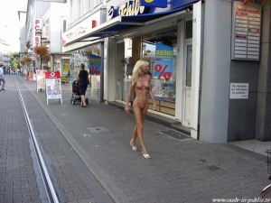 Skinny nude mature women 640X480 jpeg