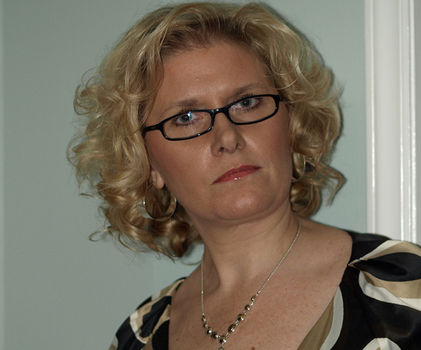 Short hair blonde mature women full size