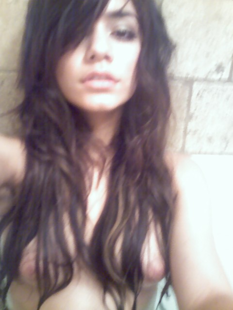 Icloud nude vanessa hudgens full size