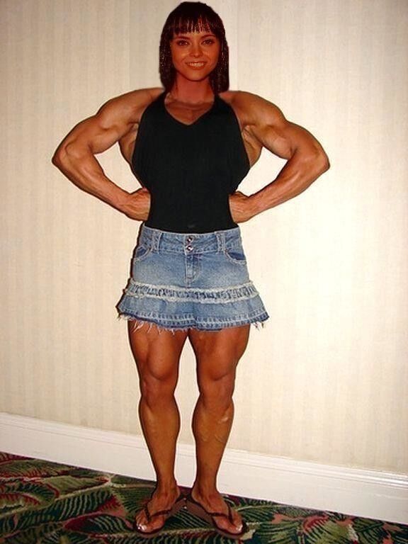 Tina zampa full size