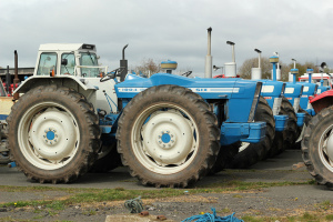 Farm tractor porn 640X427 jpeg