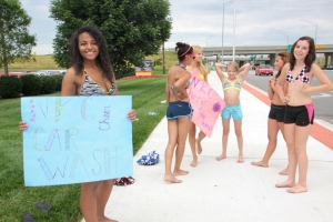 Cheerleader car wash 960X640 jpeg