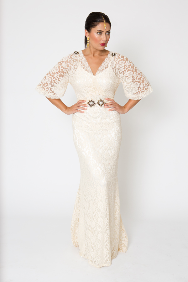 Simple vintage lace wedding dress full size