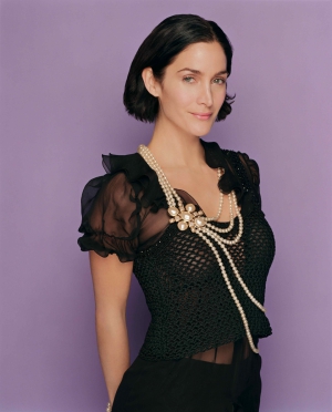 Carrie anne moss 960X1192 jpeg