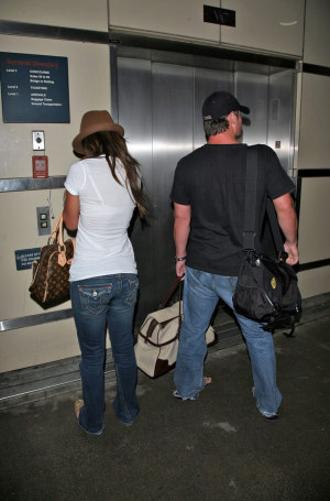 Nick lachey vanessa minnillo 725X1101 jpeg