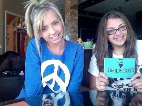 Eminem s daughter hailie and laney full size