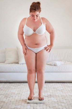 Fat women big legs 615X923 jpeg