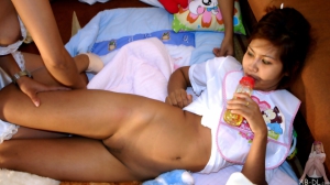 Adult baby diaper girls 960X540 jpeg