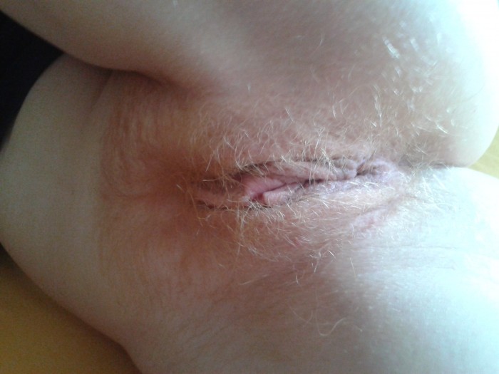 Hairy albino girls pussy full size