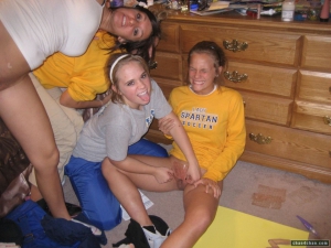 Lady spartan soccer waxing girl 960X720 jpeg