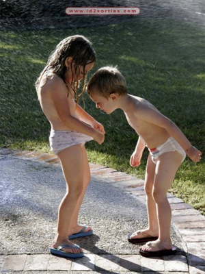 Girls peeing like boys 480X640 jpeg