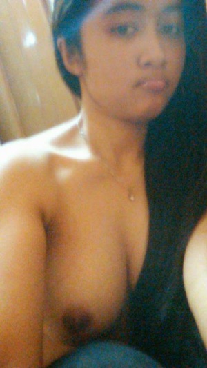 Desi college girl selfie nude 580X1031 jpeg