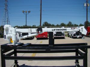 Liftmoore 4000x crane truck 640X480 jpeg