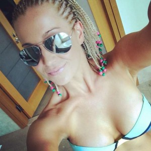 Kellie pickler bikini 750X750 jpeg