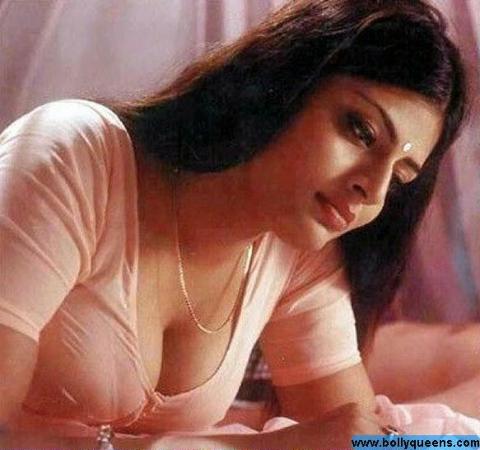 Hot kerala girl nude full size
