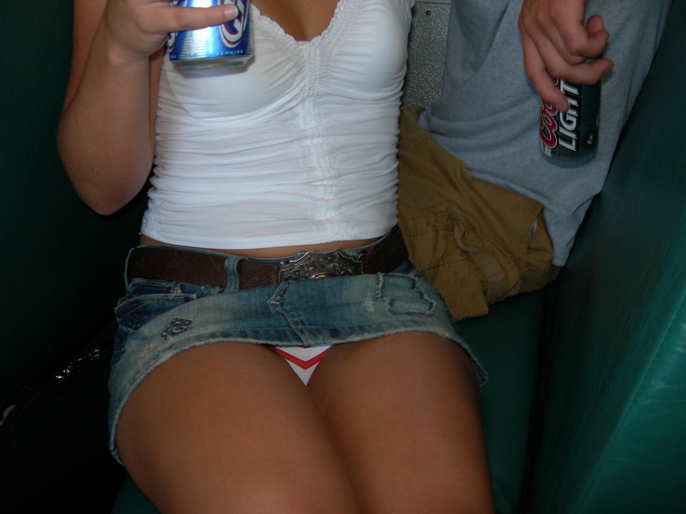 Candid voyeur upskirt no panties full size