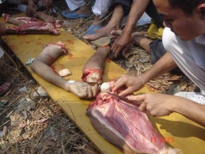 China people eating human flesh 540X405 jpeg
