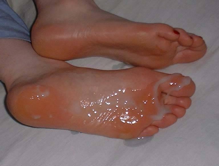 Cum covered toes sexy feet full size