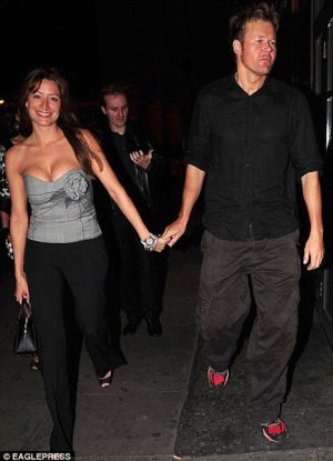 Rebecca loos husband 468X648 jpeg