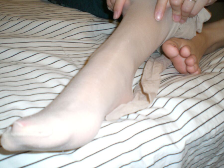 Asian teen feet pic full size
