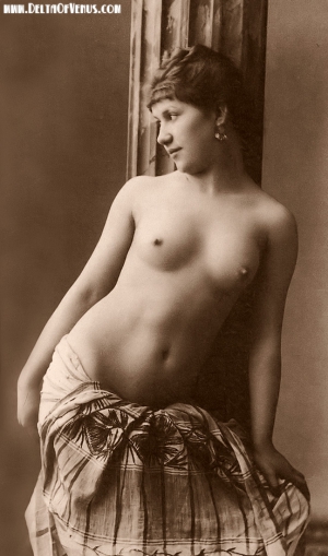 Vintage nude 1800s women 648X1100 jpeg