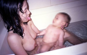 Nude japanese mom sex with baby 960X613 jpeg