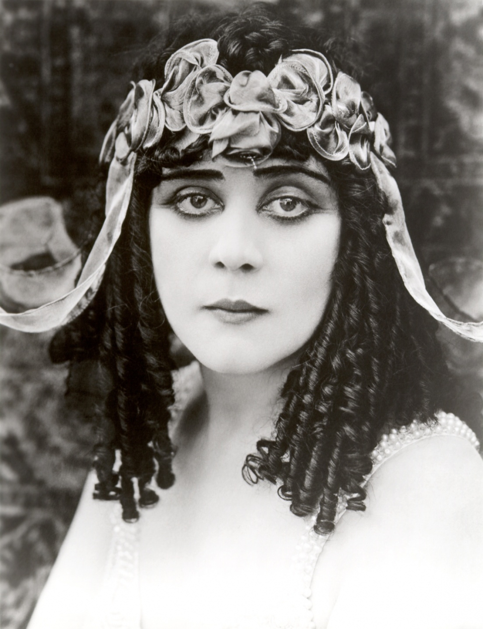 Theda bara full size