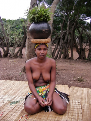 Women zulu girls 479X640 jpeg
