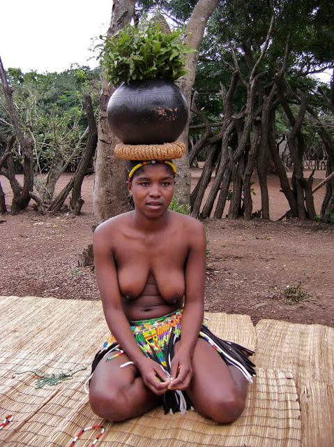 Women zulu girls full size
