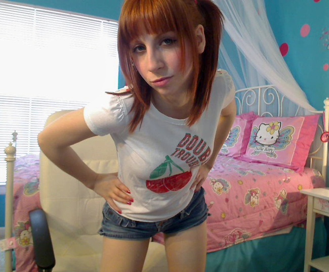 Cute young teen webcam girls full size