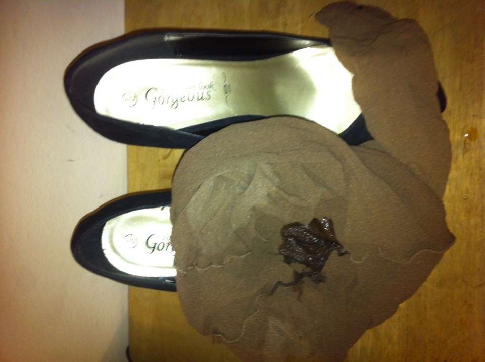 Dirty pantyhose feet full size