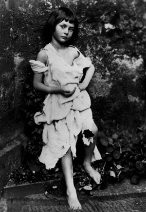Lewis carroll alice liddell 620X897 jpeg