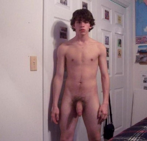 Naked gay boy home alone 800X766 jpeg