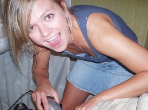 Amateur voyeur downblouse 960X715 jpeg