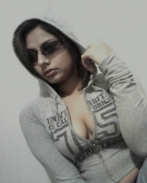 Pakistani hot girls 401X500 jpeg