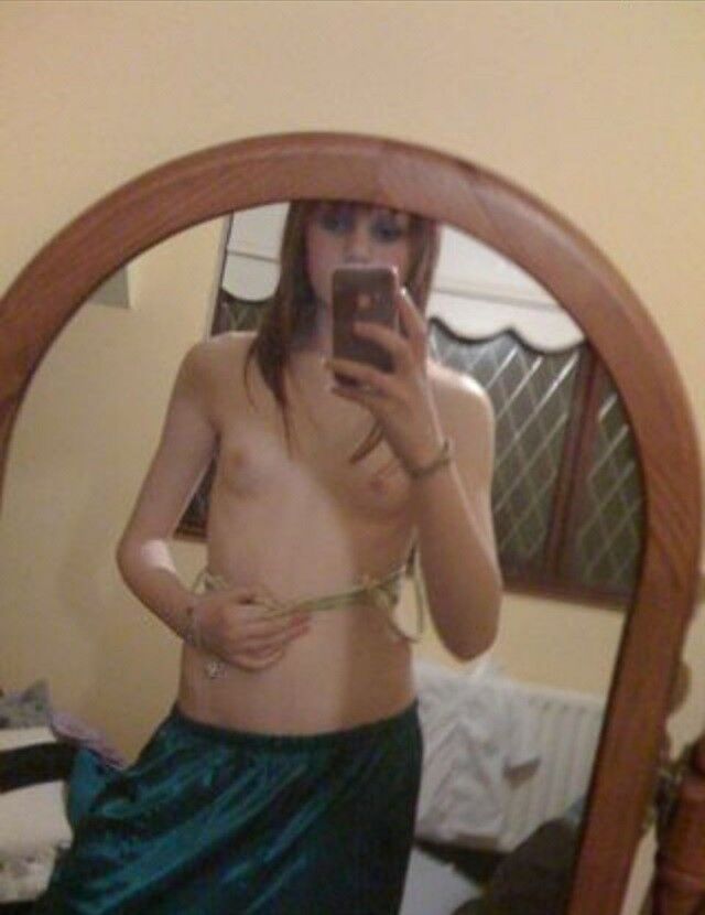 Image fap daddy i need a new iphone full size