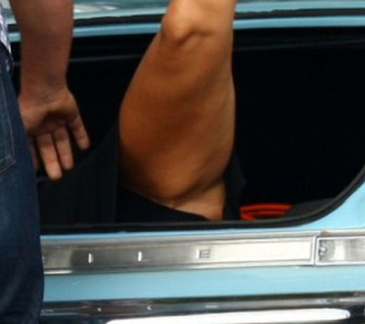 Jennifer aniston upskirt pussy full size
