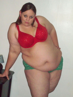 Fat chubby belly girls 601X800 jpeg