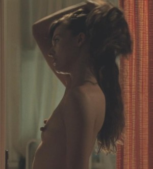 Erect nipples milla jovovich 646X716 jpeg