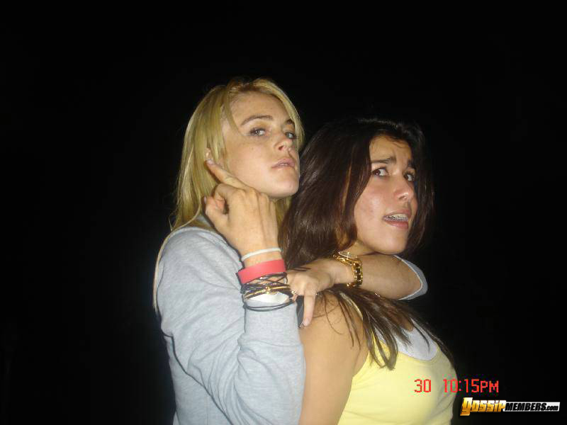 Paris hilton lindsay lohan leaked full size