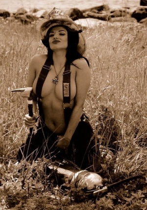 Juliya chernetsky naked 555X795 jpeg