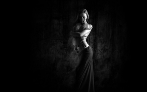 Black and white girl 960X600 jpeg