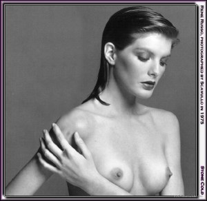 Rene russo topless 826X804 jpeg