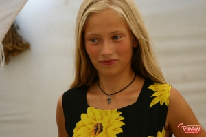 Eva virgin blonde girl 960X637 jpeg