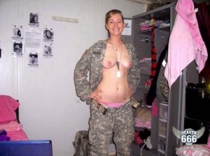 Woman military nude army girls 590X442 jpeg