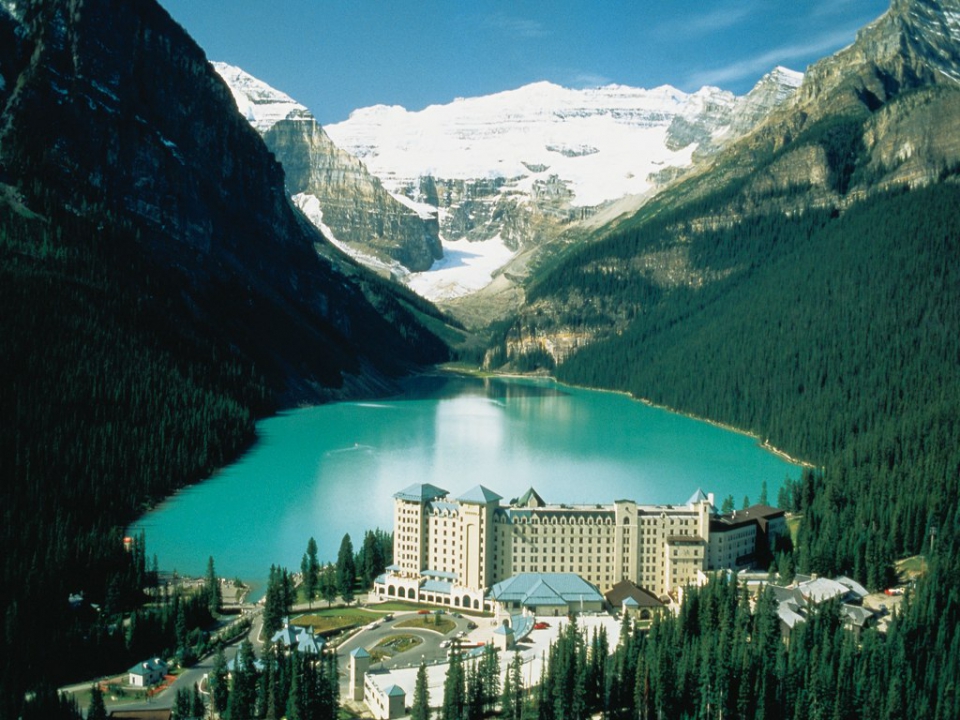 Fairmont chateau lake louise canada full size