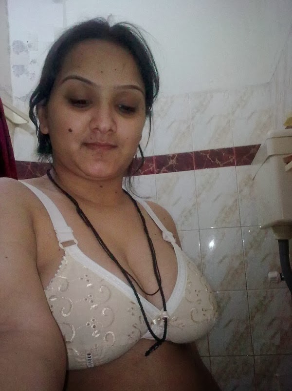 Hot college indian pakistani girls full size