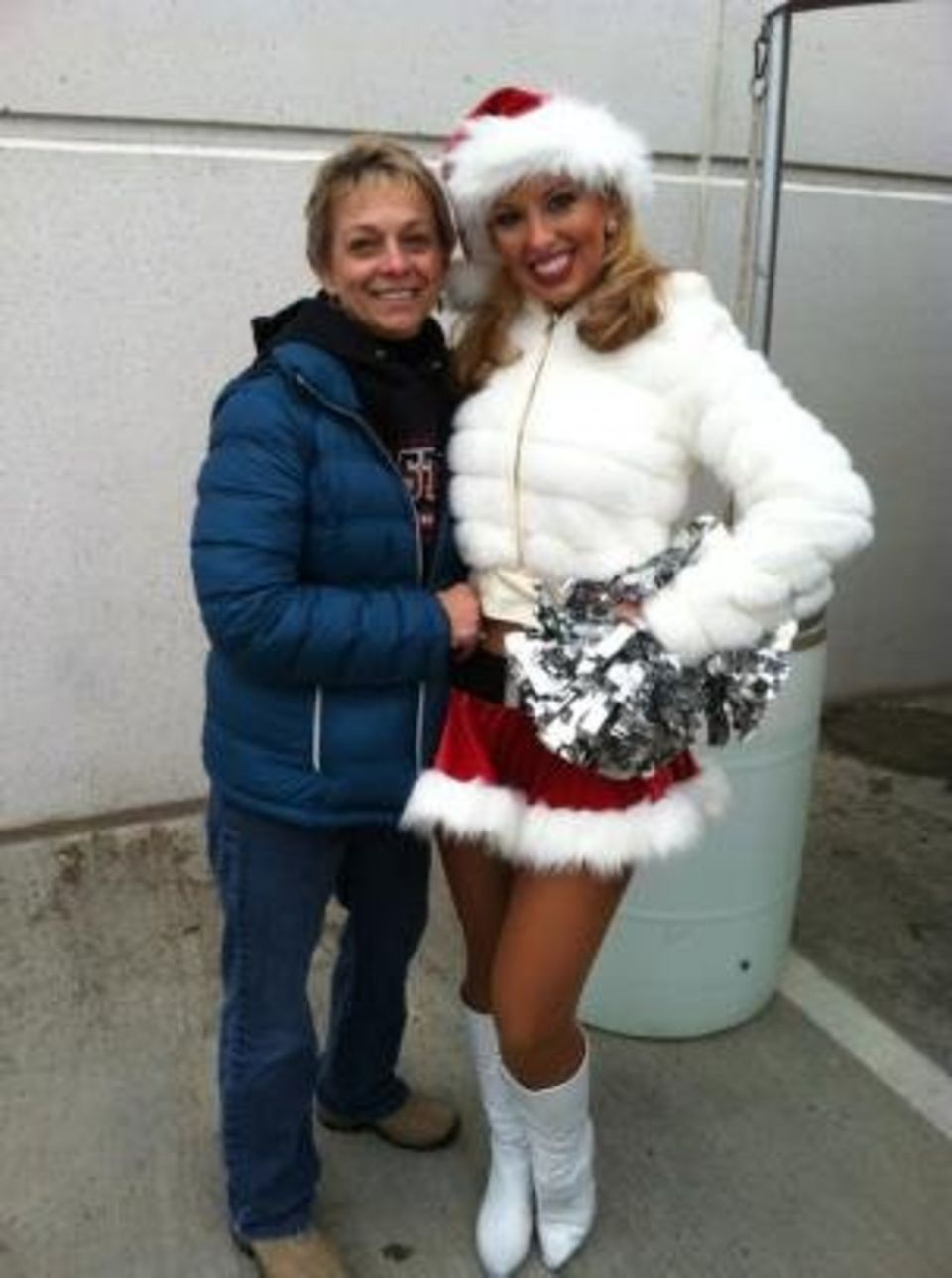 Cincinnati bengals cheerleader jessica full size